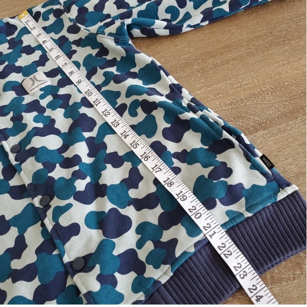 Wesc Men's Bomber Fleece Jacket Blue and Gray Camo Size Small